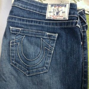 Size 33 True Religion Skinny Jean/white stitching